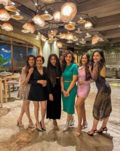 Krissann Barretto Instagram - The best people I have ever met ♥️ #pashminna will always have a special place in my heart and that has a lot to do with every single person in these pictures ♥️ I’m going to miss this ♥️ I love you guys so much ♥️ My outfit @luluandskyofficial #show #insta #instagram #instagood #instadaily #picture #pictureoftheday #girls #love #blessed #happy #thankyou #bestpeople