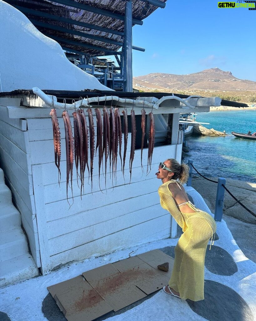 Kristin Cavallari Instagram - ✨MYKONOS ✨ Mykonos, Greece