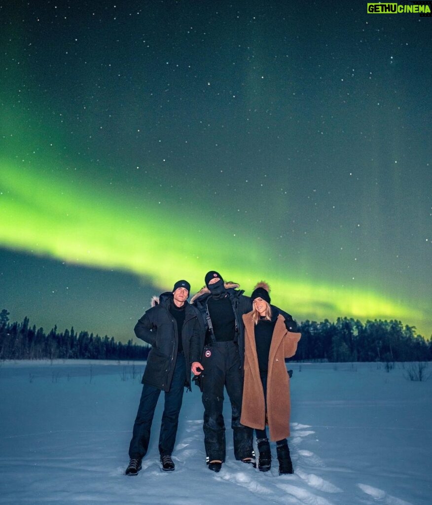 Kristin Cavallari Instagram - Bucket list moment: THE NORTHERN LIGHTS 🙌🏻 Rovaniemi, Finland