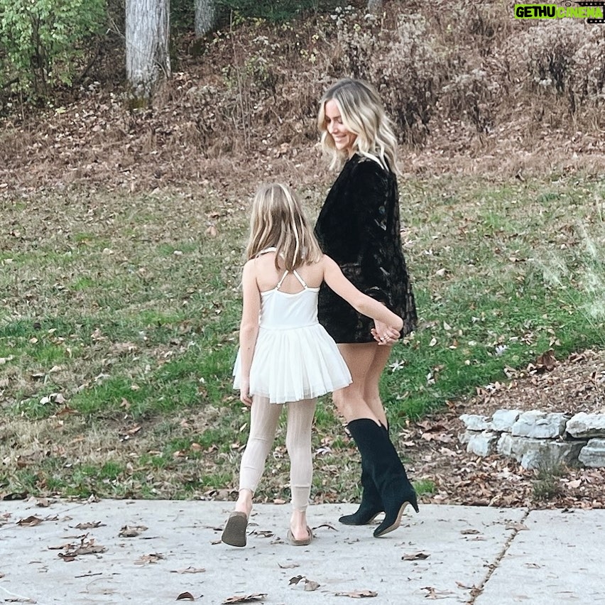 Kristin Cavallari Instagram - Happy 7th birthday my sweet Say baby. You are equal parts tough and sweet, strong and sensitive, tomboy and girlie. You take care of everyone and have the biggest heart. My favorite gift is being your mama. I love you Saylor James.