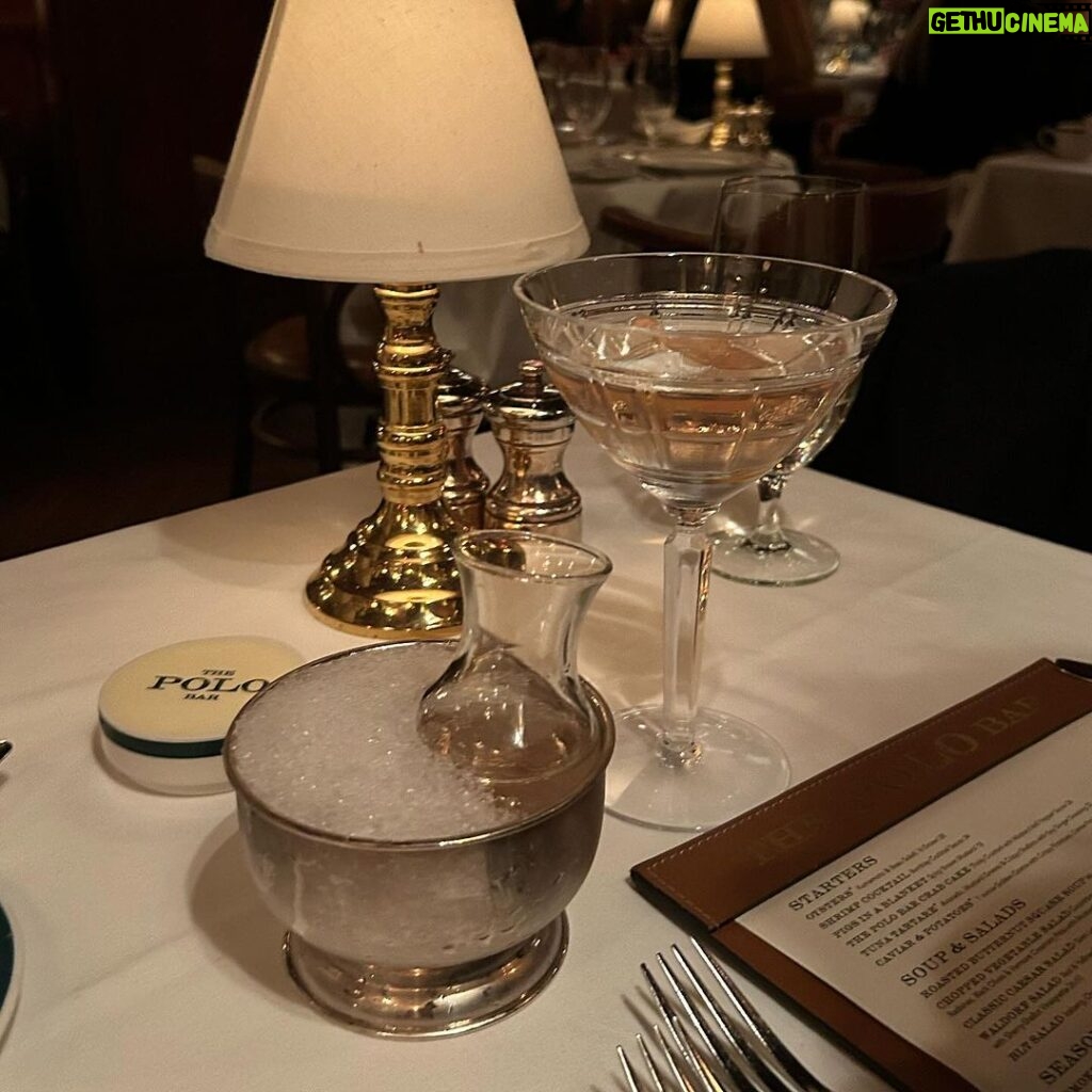 Kristin Cavallari Instagram - Vesper martini kinda trip New York, New York