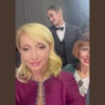 Kristina Orbakayte Instagram - Премьера!! Встреча с талантливыми людьми - всегда огромное счастье! Браво, Кабаре👏 @episarev 👏 @theatreofnations 👏 Театр Наций