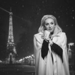 Kristina Orbakayte Instagram - Погружение в праздничную атмосферу с французским шиком произойдет уже 28 декабря, с выходом музыкальной кинофантазии «Я тебя люблю — Je t’aime» на @kion.ru 🎬🎼
