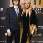 Kristina Orbakayte Instagram - 18 декабря был очень насыщенный и красивый вечер! Сначала мы с Дени пришли на “Премию Шок -10 лет” в театр @alladukhovaofficial «Тодес» А позже оказались в легендарном отеле Метрополь, где журнал @hello__ru устроил Winter Party ❄️ Вобщем вечер удался! ✨ Ресторан Метрополь Москва