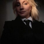 Kristina Orbakayte Instagram - Выход в свет 💡