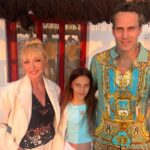 Kristina Orbakayte Instagram - Наши летние путешествия подходят к концу. Скоро новый учебный и творческий год! Желаем всем добра ❤️🕊#кристинаорбакайте #всемдобра Mykonos, Greece