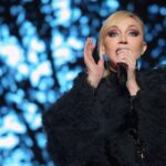 Kristina Orbakayte Instagram - Спасибо зрителям Санкт-Петербурга и всем поклонникам из разных городов, что 3 марта в Первое Воскресенье Весны вы были со мной, для меня это очень важно! И мы должны встречаться и больше радовать друг друга. Я просто люблю Вас!