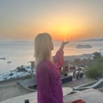 Kristina Orbakayte Instagram - «Остановись, мгновение…» 🌅😍🧡 Mykonos, Greece