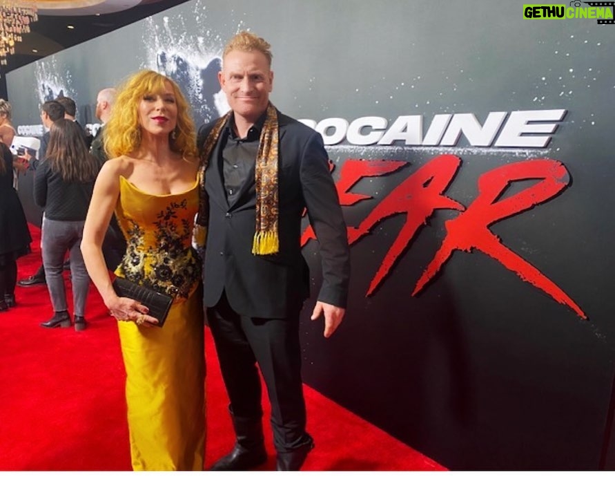 Kristofer Hivju Instagram - @cocainebear is out today! A lovely night at the premiere with @grymolvaerhivju ✨Thanks @riccovero_1936 for the black armor. To @svetlanahairstylist_ as allways. With LA back up from @hairbytiph Gry’s beautiful dress is by @oveharderfinseth Jewelry @gullsmedbuggeauthen and @grygrindbakken photo by #alexJ.Berliner #ad Regal Cinema at L.A. Live