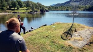 Kristofer Hivju Instagram - Some throw with skills, I throw with emotions- and it does not work:-) Day 2 #sulaopen Video by the standing Israeli champion @josteinhaaland Ps. Ace- competition (hole in one) today at 20.00🏆#vassetdiskgolfpark #sula #norway
