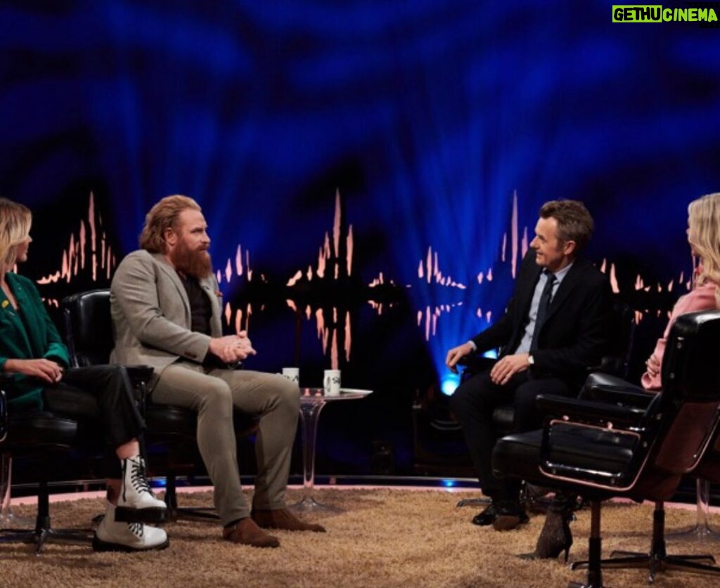 Kristofer Hivju Instagram - On #Skavlan tonight talking about #twin and other things with great guests! Tomorrow in Norway on @tv2norge Hosted by the super- host @fredrikskavlan By the way - TWIN 1-4 is on the SVT player - and the all episodes it out on the NRK player! Thank you @riccovero_man and @svetlanahairstylist @skavlantvshow