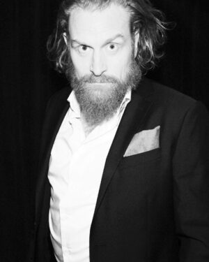 Kristofer Hivju Instagram - Thank you for a great time @sundancefilmfestival2020 Super premierenight with my wonderful wife @grymolvaerhivju for @downhill_movie Thank you @riccovero_man @tshtinasteffenakkhermansen @svetlanahairstylist @ellaguthus @jennieredd @carolinesvedbom @katehermansen #ad #sundance #downhill