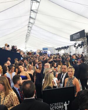 Kristofer Hivju Instagram - Great night at the #sagawards #sagawards2020 ! 🙌🏻 An honor to be nominated - congrats to the winners! @grymolvaerhivju ‘s beautiful dress by @oveharderfinseth Toxido by my long time partners @riccovero_man Thank you to our hairmaster @svetlanahairstailist @sistemohikaner and @ellaguthus  Homage to my agencies @panoramaagency and @unitedtalent Jewelry from 
@katehermansen and @carolinesvedbom Grooming @christinadetroit Thanks to @bellebijouxnorway #gameofthrones #riccovero #ad #sagaftra