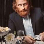 Kristofer Hivju Instagram - There is no such thing as a free meal…or is there? 😏 With #amexplatinum you and your best friend can enjoy two course dinners at selected Nordic restaurants. Who will you bring along?@americanexpressnorge @americanexpressverige @amexsuomi #diningbyamex #amexplatinum #amexnordics #ad