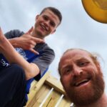 Kristofer Hivju Instagram - The Norwegian discgolf supertalent 🥏 @knut_haaland 🇳🇴has a 5th place in #jonesboroopen in US 🇺🇸- the final is today! «You throw as beats Knut»💪 Follow the event live on @discgolfnetwork Check out tourmanager @truls.vik for updates about Knut and Norwegian disk- beast @peterlundedg and Islandic @blaer_orn on their US discgolf adventure ✨🏆🏆🏆🌟 @innovadiscs @innovanorge @discgolfprotour And for todays final: «Go Knut! You have your Viking ancestors in the back when you grab your discs today! I send you a roar from the mountains of Norway and wish you the best of luck!»