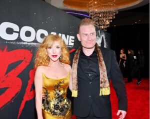 Kristofer Hivju Instagram - @cocainebear is out today! A lovely night at the premiere with @grymolvaerhivju ✨Thanks @riccovero_1936 for the black armor. To @svetlanahairstylist_ as allways. With LA back up from @hairbytiph Gry’s beautiful dress is by @oveharderfinseth Jewelry @gullsmedbuggeauthen and @grygrindbakken photo by #alexJ.Berliner #ad