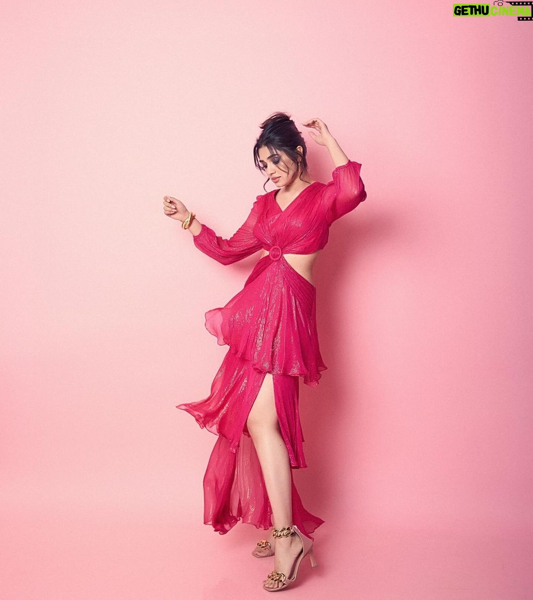 Krithi Shetty Instagram - Love being a woman #happywomensday 💞 • • Stylist @nidhijeswani Assisted by @nirikshapoojary_ Makeup @kalwon_beauty Hair @kamaldeepss Photographer @gohil_jeet Pink dress @amrtaofficial Earrings @kushalsfashionjewellery Wrist stack @iblamebeads Footwear @heelandbucklelondon