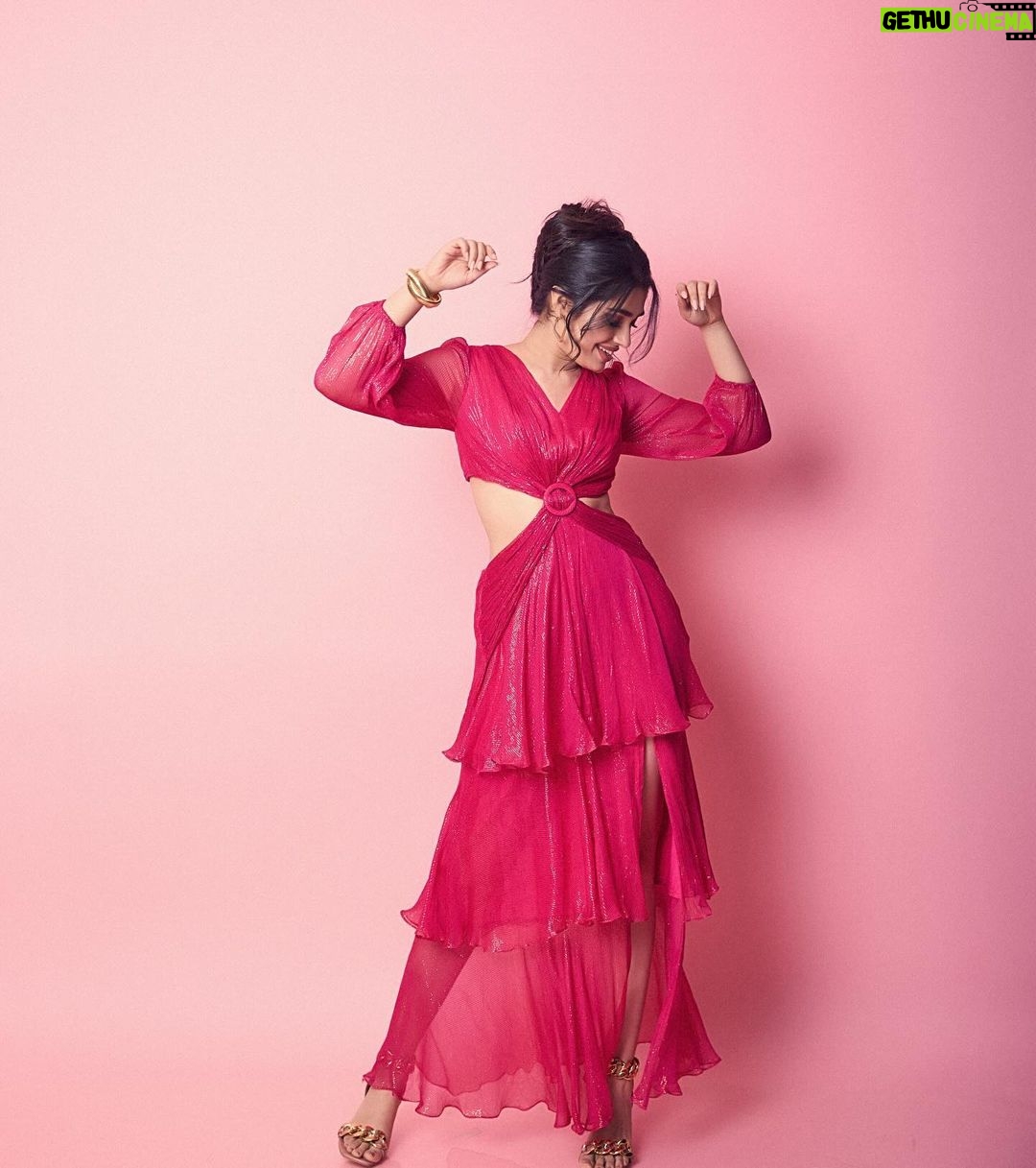 Krithi Shetty Instagram - Love being a woman #happywomensday 💞 • • Stylist @nidhijeswani Assisted by @nirikshapoojary_ Makeup @kalwon_beauty Hair @kamaldeepss Photographer @gohil_jeet Pink dress @amrtaofficial Earrings @kushalsfashionjewellery Wrist stack @iblamebeads Footwear @heelandbucklelondon