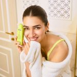 Kriti Sanon Instagram - It's FINALLY here!  Our MOST requested product from @letshyphen - Cleansers!!! 💦🫧🫶 We believe that skincare starts with a good cleanse. We are proud to have Hyphened cleansers that remove all the dirt and oil while adding nourishment & moisture back into your skin!  The Creamy Moisturising cleanser for our dry skin babies & the Oil Control Daily Exfoliating cleanser for oily skin folks!  So stop settling for the “basic” cleansers that strip your skin off its moisture and make it difficult to even smile! With Hyphen, lets go #BeyondBasic!  Shop now on letshyphen.com or Amazon, Flipkart and Nykaa!  With love, Kriti Sanon #Letshyphen #HyphenSkincare #BeyondBasic #Cleansers #NewLaunch #CreamyCleanser #ExfoliatingCleanser