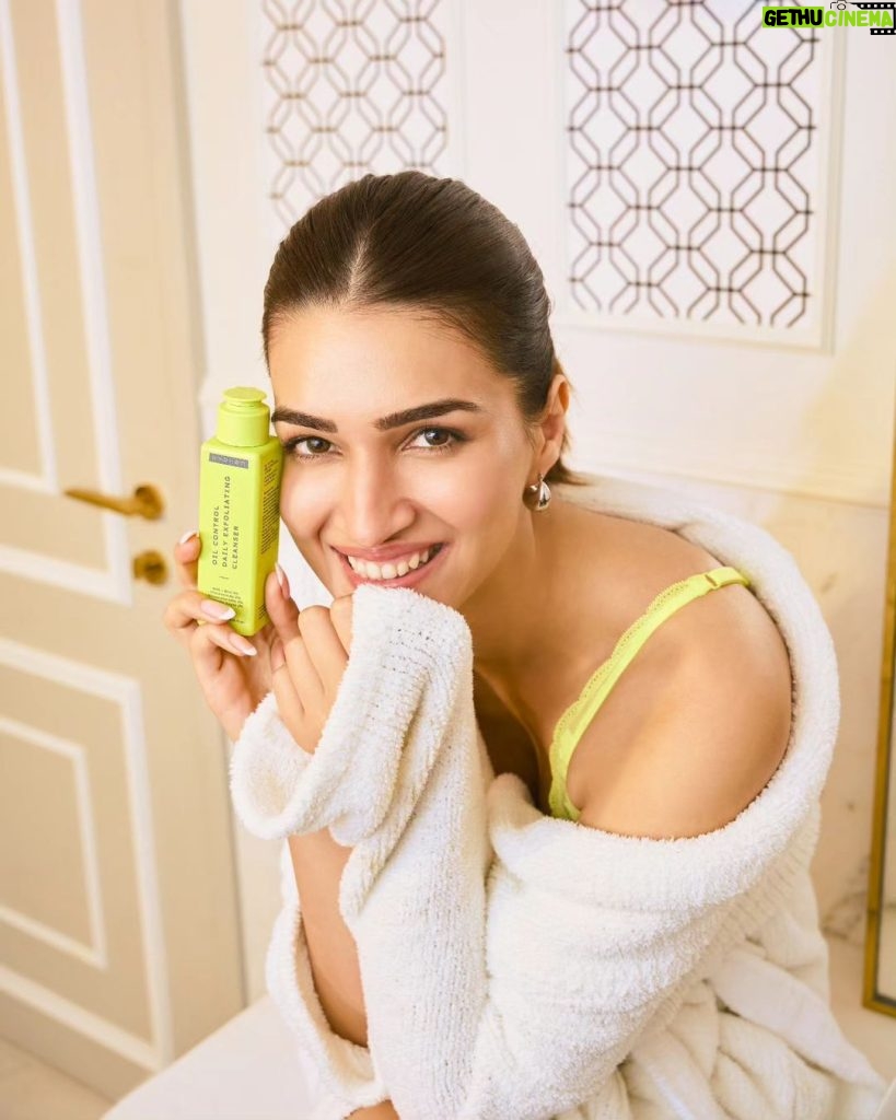 Kriti Sanon Instagram - It's FINALLY here!  Our MOST requested product from @letshyphen - Cleansers!!! 💦🫧🫶 We believe that skincare starts with a good cleanse. We are proud to have Hyphened cleansers that remove all the dirt and oil while adding nourishment & moisture back into your skin!  The Creamy Moisturising cleanser for our dry skin babies & the Oil Control Daily Exfoliating cleanser for oily skin folks!  So stop settling for the “basic” cleansers that strip your skin off its moisture and make it difficult to even smile! With Hyphen, lets go #BeyondBasic!  Shop now on letshyphen.com or Amazon, Flipkart and Nykaa!  With love, Kriti Sanon #Letshyphen #HyphenSkincare #BeyondBasic #Cleansers #NewLaunch #CreamyCleanser #ExfoliatingCleanser