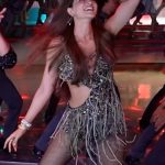 Kriti Sanon Instagram - You can see how much i enjoyed this song! 🤪😌🥰 Dancing is LOVE! 🫶🏻 1 Day to Go! 💃🏻💃🏻 #TeriBaatonMeinAisaUljhaJiya in theatres TOMORROW!! P.S. Loving the reels of this hookstep! 😍