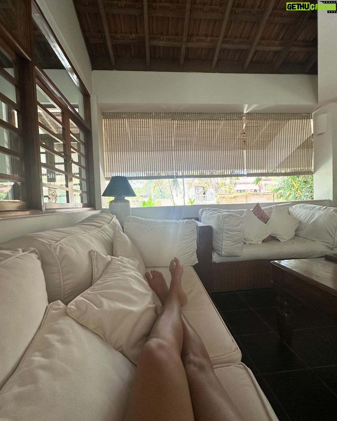 Kritika Kamra Instagram - Late to the gram because I’m doing this slow living thing as you can see Also because there’s no sun where I’m at currently 🥶 Goa