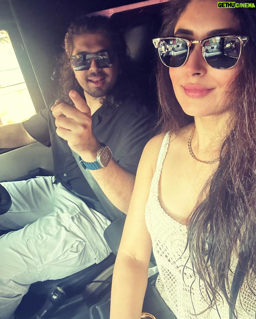 Kritika Kamra Instagram - 19/02 his way 🎂🥳🫶 @rahulkamra Goa