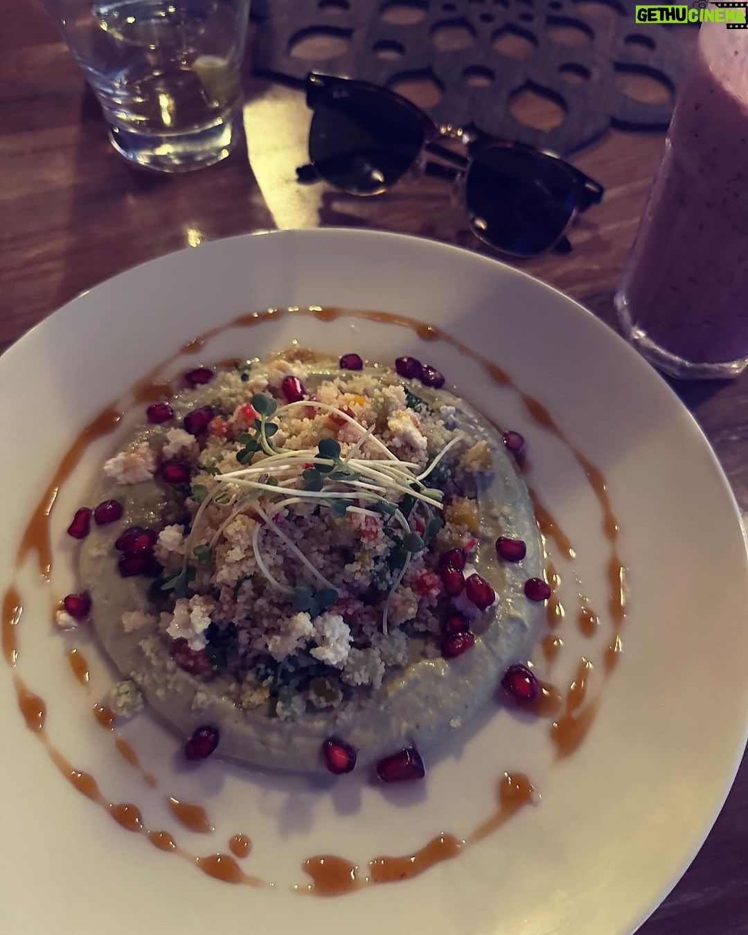 Kritika Kamra Instagram - 19/02 his way 🎂🥳🫶 @rahulkamra Goa