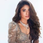 Kritika Kamra Instagram – Magazine: Wedding Vows (@weddingvows.in)
Muse: @kkamra
Founder & CEO: N DakshinaaMurthi (@itsme_daksh )
Photo: Tejas Nerukarr @tejasnerurkarr for @greymatterhub_official
Fashion Editor/Stylist: Shreya Shorewala @sshorewala
Styling Assistant @eat__sleep__wear
MUA: Loveleen @loveleen_makeupandhair 
MUA Assisted by @misheetasanghvi
Hairstylist: @dynamitepikachu
Location  @sofitelmumbaibkc
Artist Reputation Management –
@hardlyanonymous_2.O
Cinematography- @anuragkanoje18
@navi.nphotography
Team WV: @farvi_wadhwa

Outfits:

Blue Anarkali 
Outfit- @petticoat_lane_
Jewellery- @pooja_diamond 
Shoes- @chaljooti PR @ektara_world

Mustard Yellow- @stadofashion_official PR @ektara_world
Jewellery- @shayagrams
Glares: @wolfeyes.in

Green Cocktail Dress
Outfit-  @ggofficial.18
Jewellery- @shirani.legacy
Shoes- @chaljooti PR @ektara_world
Clutch- @prettylittlearts87

Black Saree
Outfit-  @bandhanitraditionbyahasan
Jewellery- @shankaramjewellers

Lehenga
Outfit-  @roopvatikaofficial
Jewellery- @shirani.legacy
PR @ektara_world