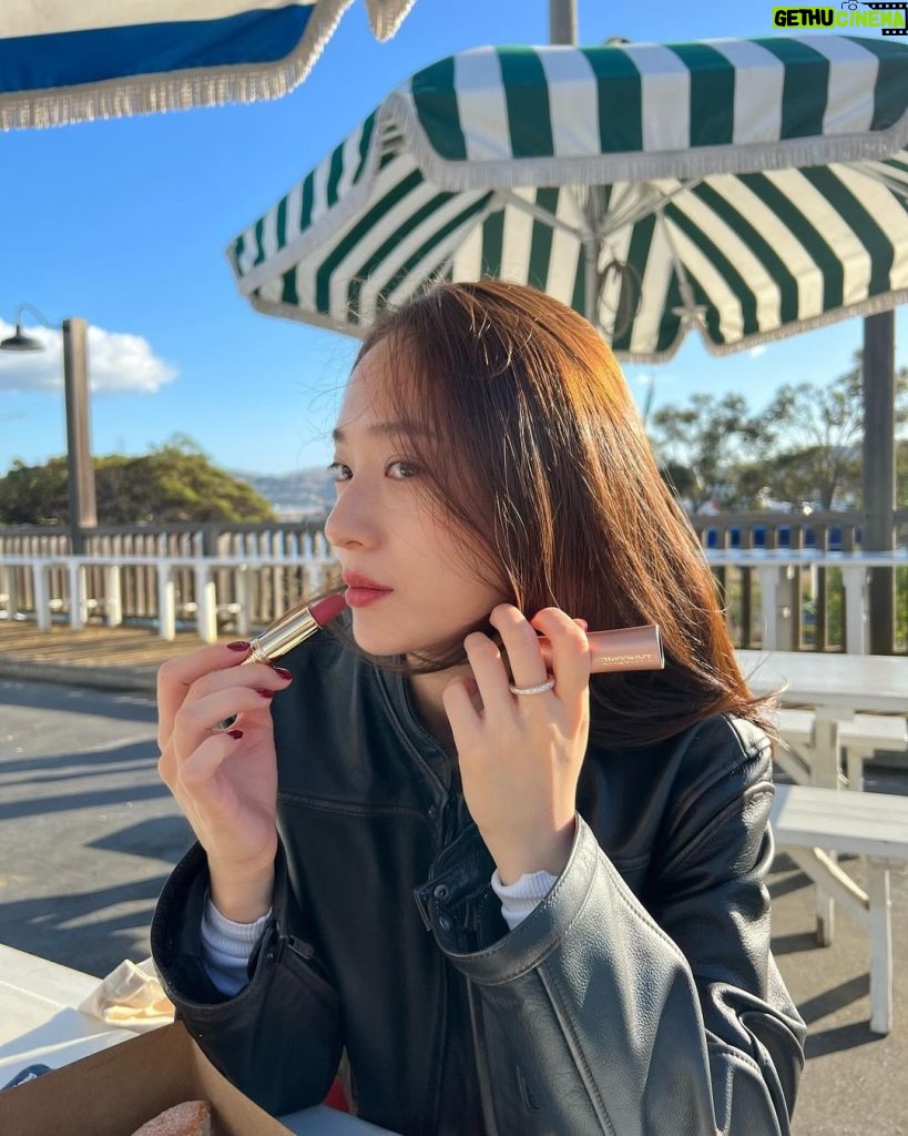 Krystal Jung Instagram -