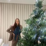 Krystal Jung Instagram - 메리크리스마스✨ (트리 꾸미기는 피곤해)