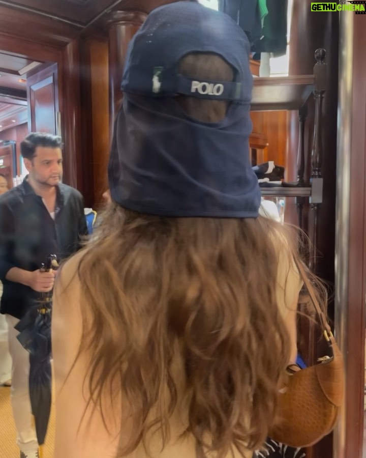 Krystal Jung Instagram - 🧢 geared up for the @wimbledon finals at the @ralphlauren flagship store! London, United Kingdom