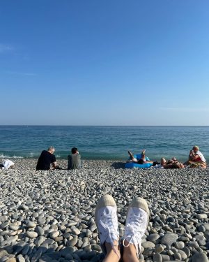 Krystal Jung Instagram - 📹🎁 from south of france with @ralphlauren link in bio:)