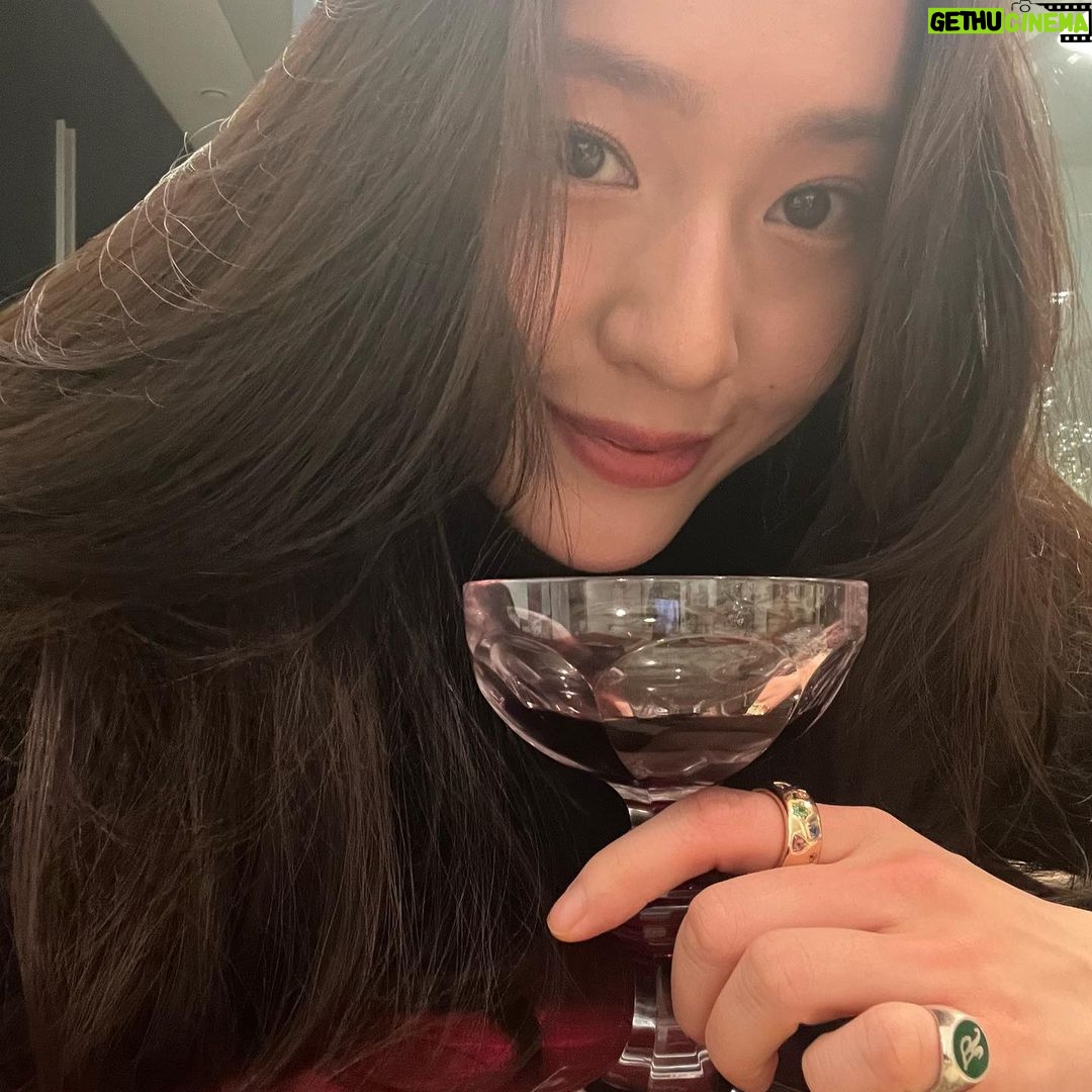 Krystal Jung Instagram - merry christmas♥️
