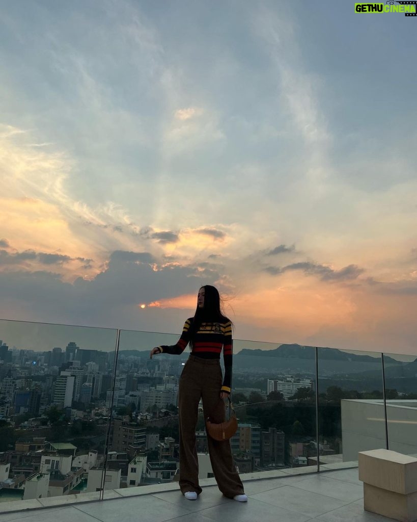 Krystal Jung Instagram - 🌿