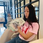 Krystal Jung Instagram – 유치원세트🐶
맛있는🍔🍩
썸 요가🧘🏻♀️
김부각feat팔짜눈썹😋 Los Angeles, California