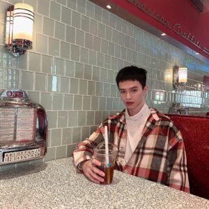 Krystian Wang Instagram - peach iced tea…taste like last days of the summer