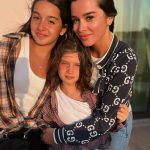 Kseniya Borodina Instagram - Вот как раз сегодня общалась о том, как поддерживают семьи с детьми в Эмиратах. У них много хороших инструментов. У нас другие, но мне кажется, они ничуть не хуже. По факту сегодняшнего послания президента: материнский капитал продлевают (а это более 600 тысяч на первого и более 200 тысяч на второго ребенка), увеличен в 2 раза налоговый вычет для многодетных семей каждый месяц, продлевают семейную ипотеку (а вот этого знаю, ждали очень многие). Это и многое другое теперь входит в национальный проект «Семья». Потому что, конечно, главное - это люди. И это сегодня чувствуется во всех направлениях озвученной стратегии на ближайшие 6 лет. Что для вас стало важным в сегодняшнем выступлении?