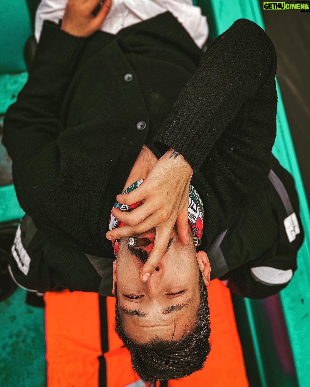 Kubilay Aka Instagram - Sazlıklardan havalandık 🤟🏽
