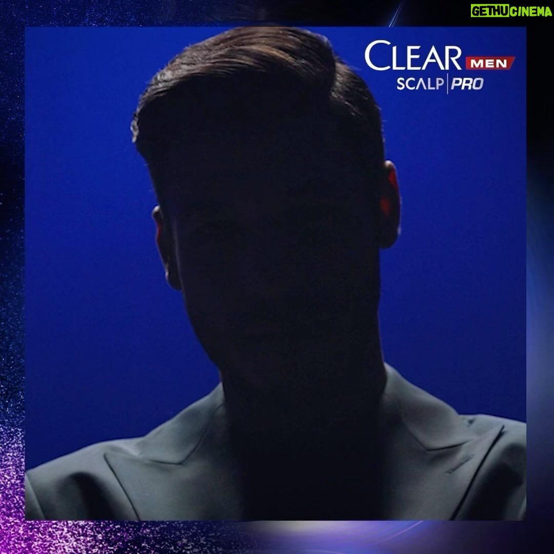 Kubilay Aka Instagram - Clear’dan yepyeni Scalp PRO Serisi. Çok yakında. Hazır mıyız? #DökülmeyeKöktenBakım