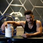 Kunal Khemu Instagram – Don’t settle for mediocrity; fight relentlessly for your personal best.
Just as muscle whey protein is crafted for greatness, so too is your journey toward achieving your highest potential. Embrace the grind, fuel your ambition, and rise above the rest. Your greatness awaits. 💪🔥
#HealthFarmNutrition #musclewhey #FitnessJourney #healthfarm #thodacrazyzaroorihai
#fitinspo #ProteinPower #kunalkhemu