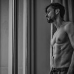 Kunal Khemu Instagram - 🖤 #throwbackthursday #blackandwhite