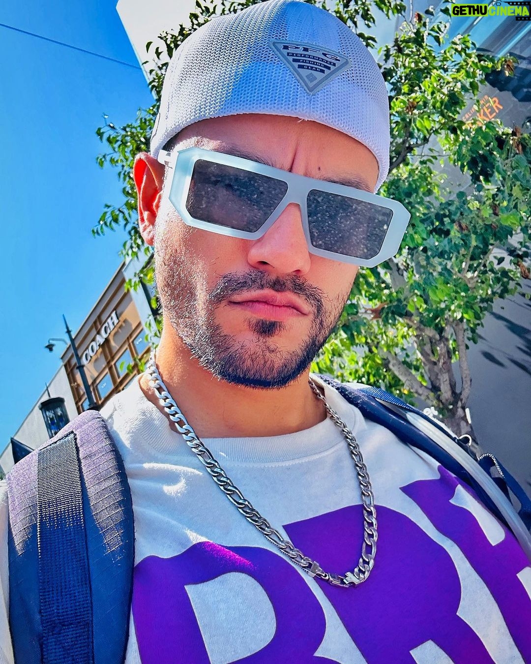 Kunal Khemu Instagram - Sun Sunny ☀️ #losangeles #weekend #travel #sunnyday