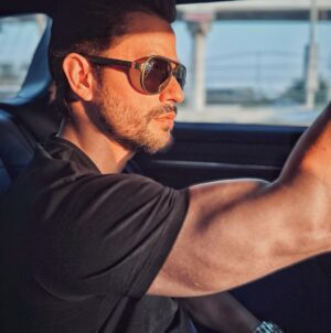 Kunal Khemu Instagram - A different breed of an Animal. 😎