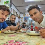 Kunal Khemu Instagram - Sun sand and sea Food friends and fun #thankyoulife