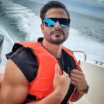 Kunal Khemu Instagram - Ascend in life slowly but surly