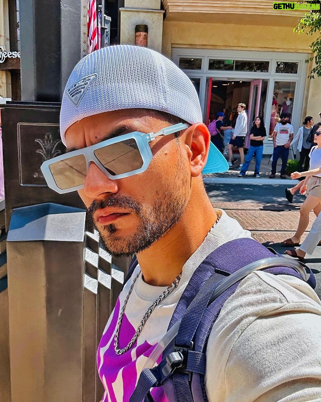 Kunal Khemu Instagram - Sun Sunny ☀️ #losangeles #weekend #travel #sunnyday