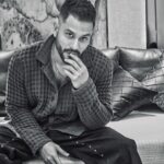 Kunal Khemu Instagram - Black & white ain’t about wrong or right