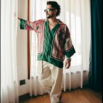 Kunal Khemu Instagram – It’s time to Bring it on Baby.. 
Madgaon express in cinemas on the 22nd of march
Let’s go!! 
Shirt: @capisvirleo 
Jewellery: @shopzillionaire
Styled by: @suvidhiijainn 
Photographer: @thesikhboy