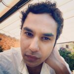 Kunal Nayyar Instagram - First time shaving since 4/30/19. Can anyone guess what that date was? Hint: last time on stage 25.